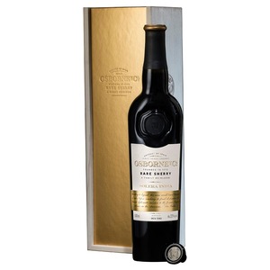 <p>According to legend, this wine travelled thousands of miles before reaching its final destination: the diplomatic missions of the Spanish crown in its former South American colonies - "Las Indias."</p>