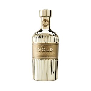 <p>Gold 999.9, is a unique gin that shines on its own. Pure and luminous thanks to its five distillations. Floral and exotic due to its exquisite selection of botanicals. Intensely fresh and citric from the maceration of the finest tangerines.</p>